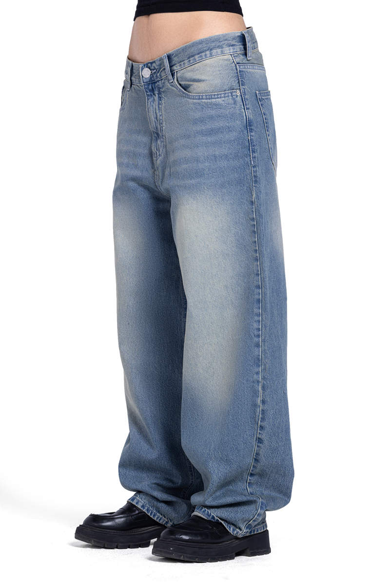 Real bagy in light wash